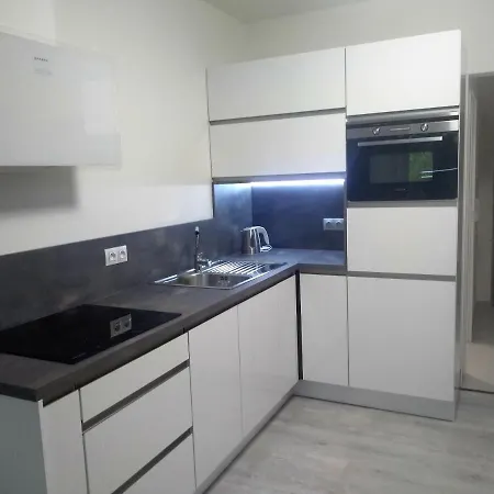 Apartman U Parku Hodonín Exterior foto
